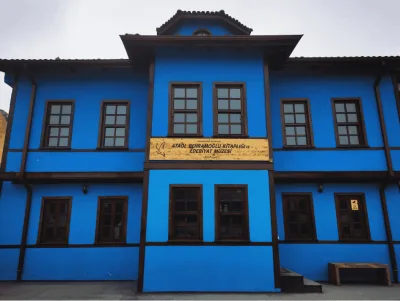 Ataol Behramoğlu Kitaplığı ve Edebiyat Müzesi