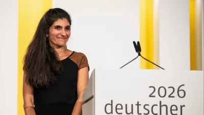 2026 Alman Kitap Ödülü’nü Die Lücken adlı Romanıyla Shida Bazyar Kazandı